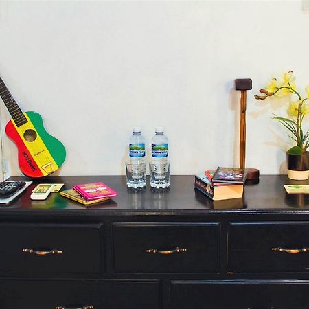Eventuality B&B New 킹스톤 외부 사진