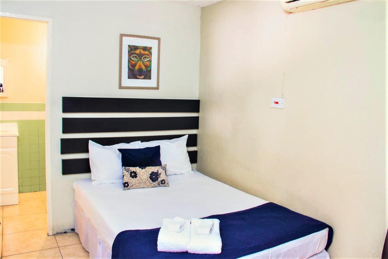 Eventuality B&B New 킹스톤 외부 사진