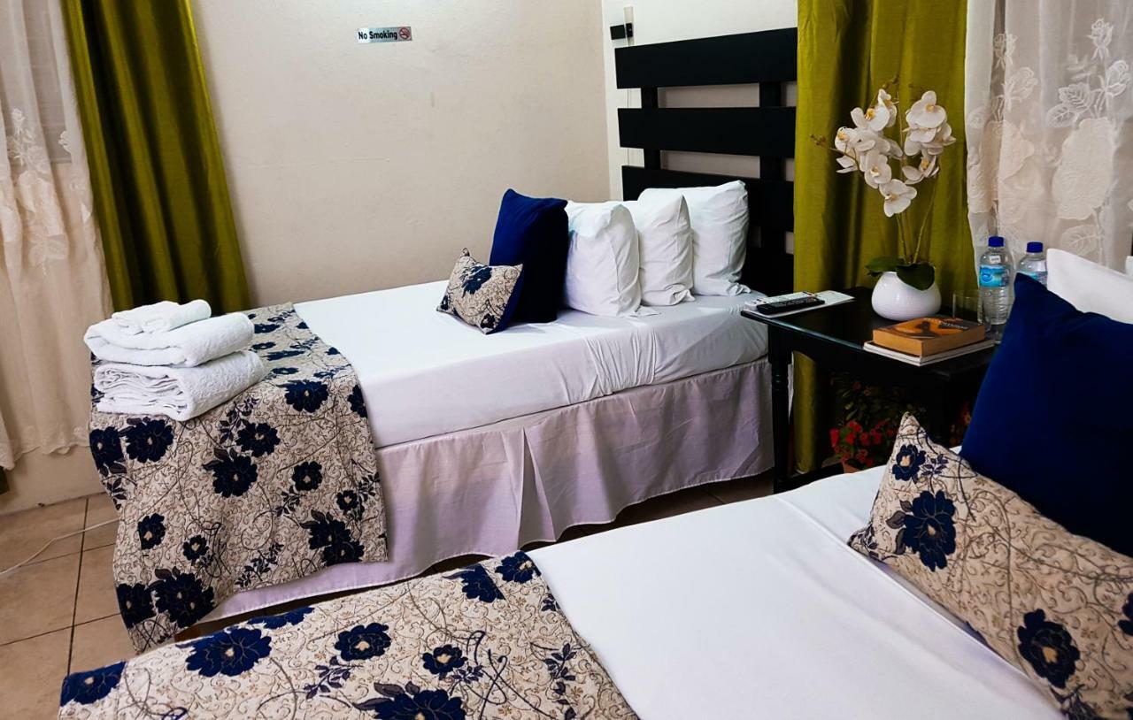 Eventuality B&B New 킹스톤 외부 사진